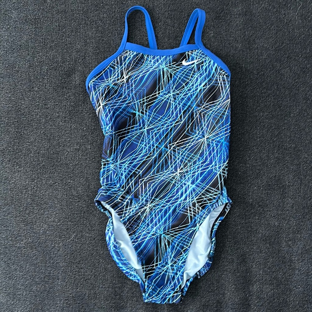 Nike swimsuit. EUC